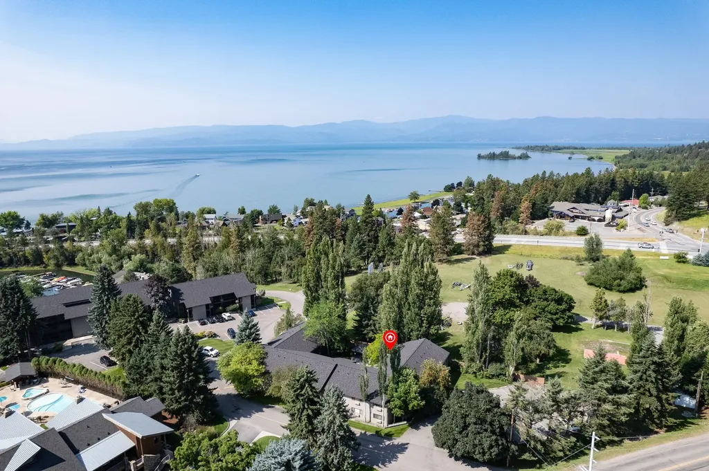 180 Vista Lane Bigfork MT 59911