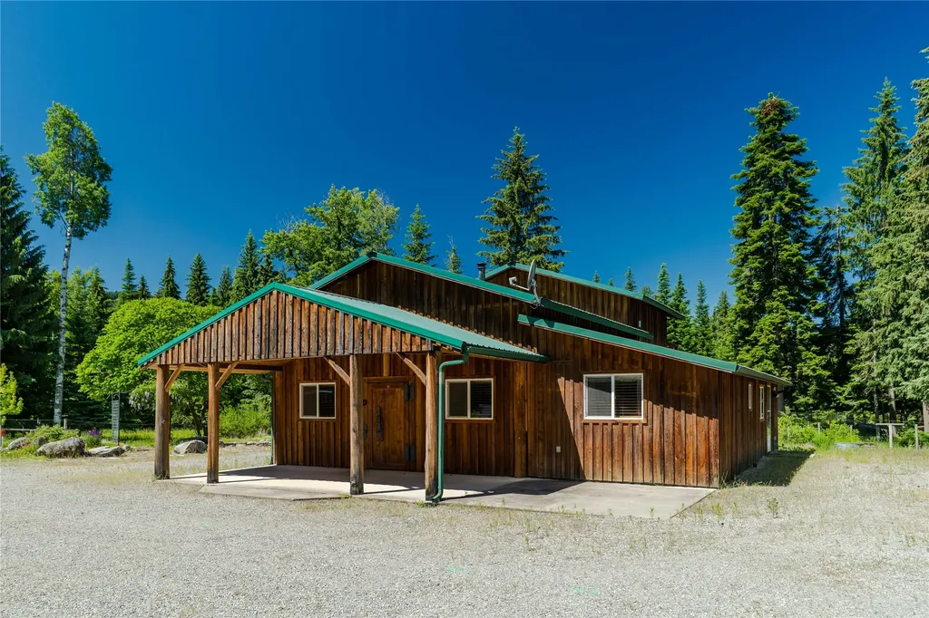 32 Whitepine Creek Road Trout Creek MT 59874