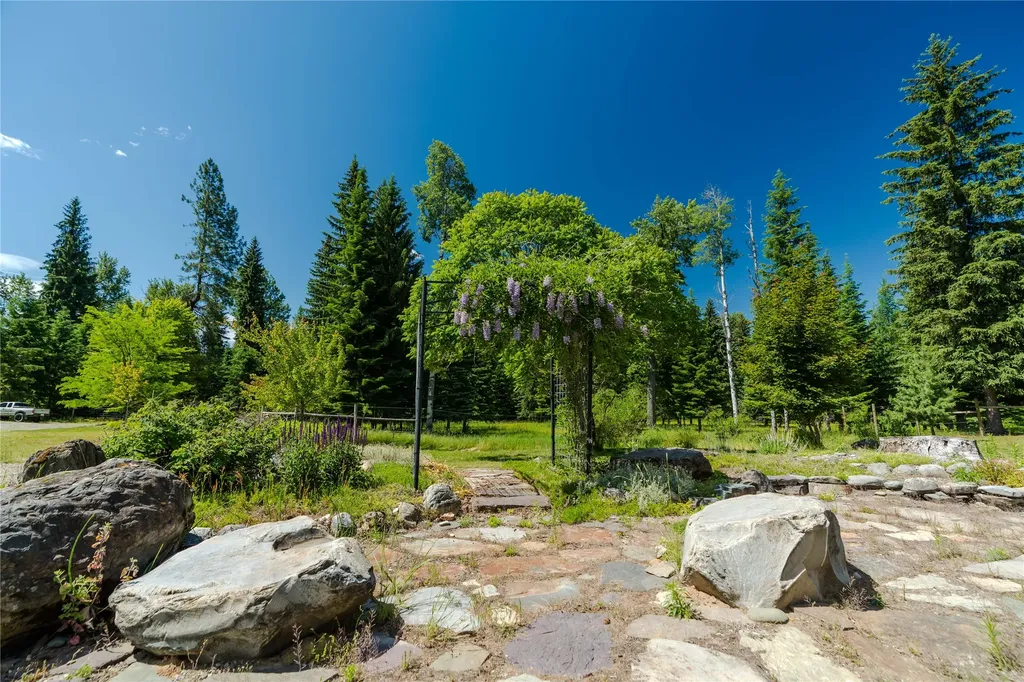 32 Whitepine Creek Road Trout Creek MT 59874