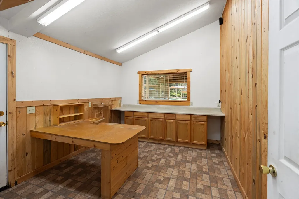 32 Whitepine Creek Road Trout Creek MT 59874