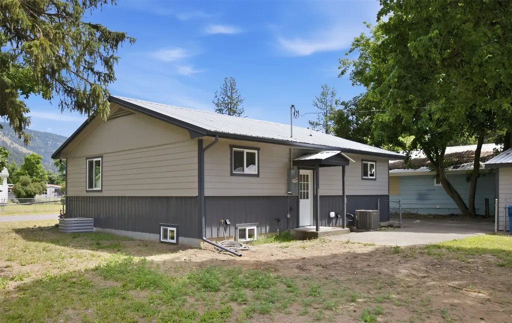 303 Spruce Street Superior MT 59872