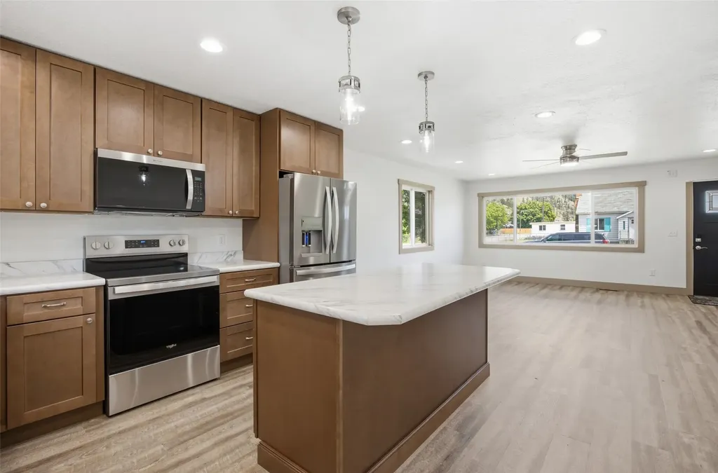 303 Spruce Street Superior MT 59872