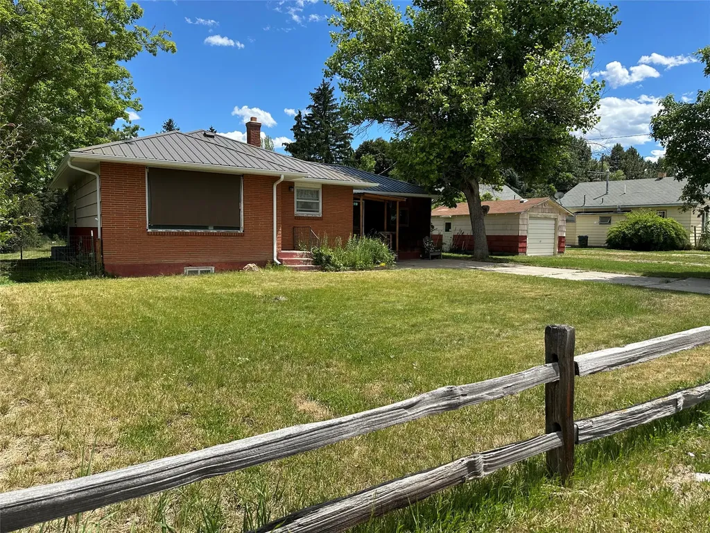 270 Doran Lane Hamilton MT 59840