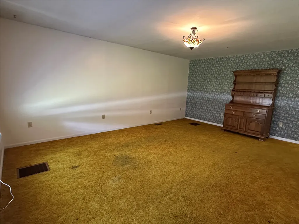 270 Doran Lane Hamilton MT 59840