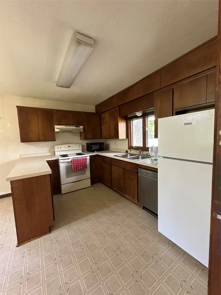 270 Doran Lane Hamilton MT 59840