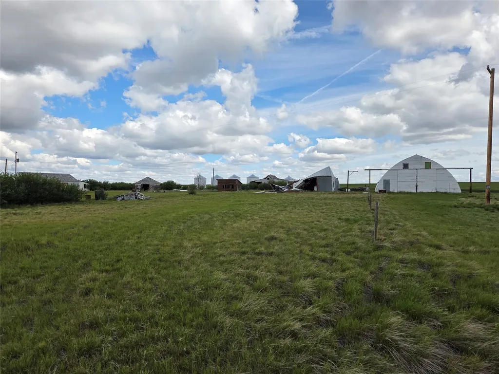 390 W Comwell Road Brady MT 59416