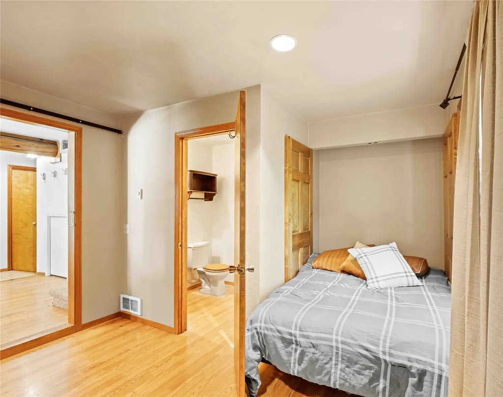 160 Alpine Drive Bigfork MT 59911
