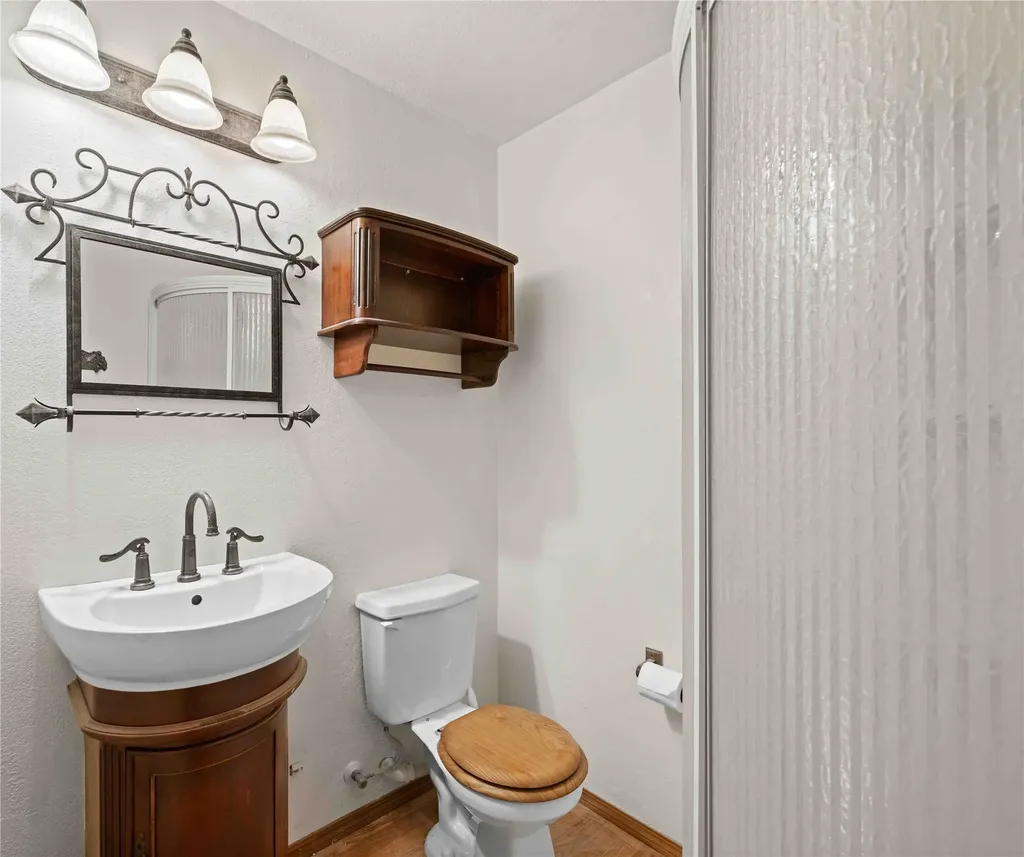 160 Alpine Drive Bigfork MT 59911