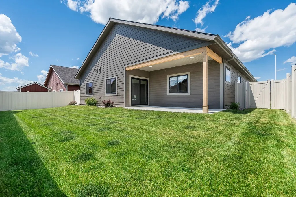 4018 Snowberry Avenue Kalispell MT 59901