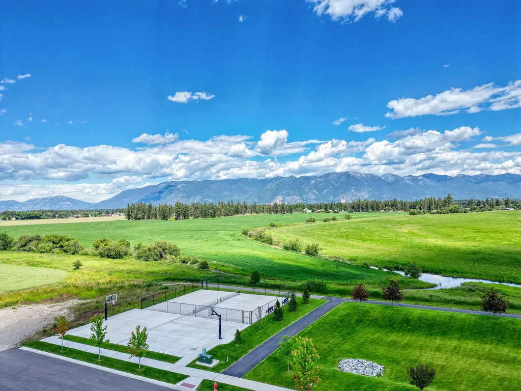 4018 Snowberry Avenue Kalispell MT 59901