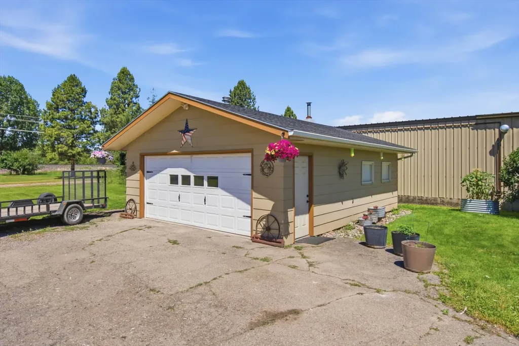2652 Hwy 2 E Kalispell MT 59901