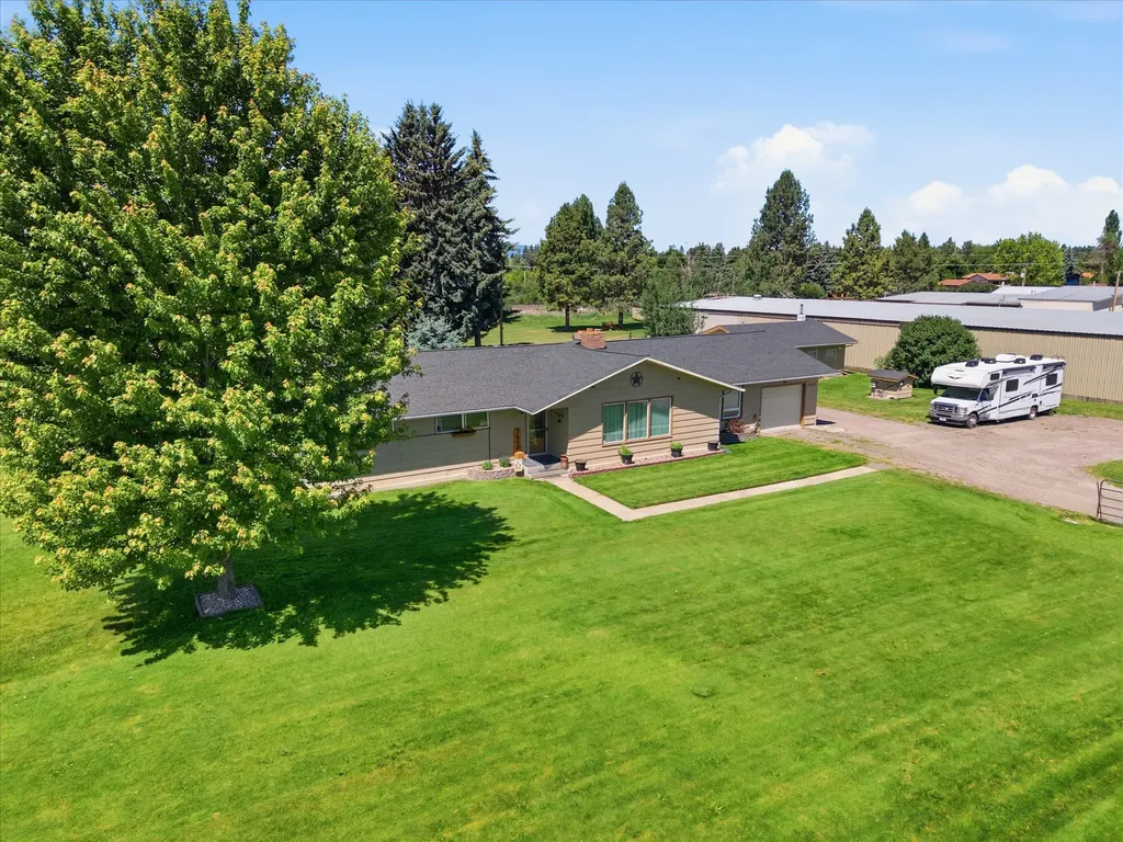 2652 Hwy 2 E Kalispell MT 59901