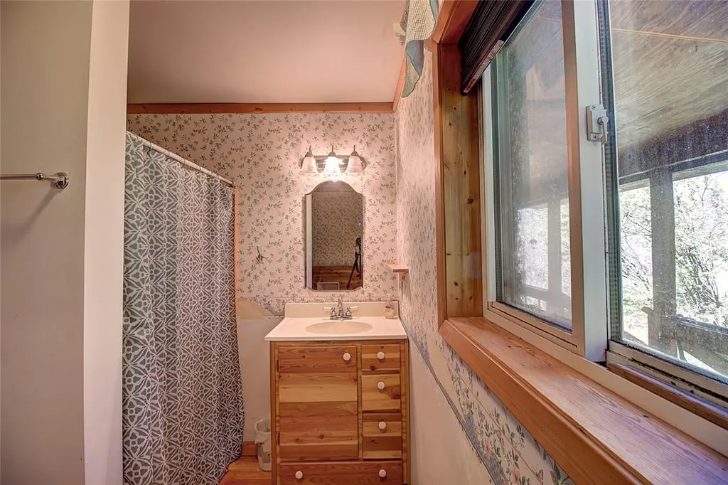 38850 C Street Ravalli MT 59863