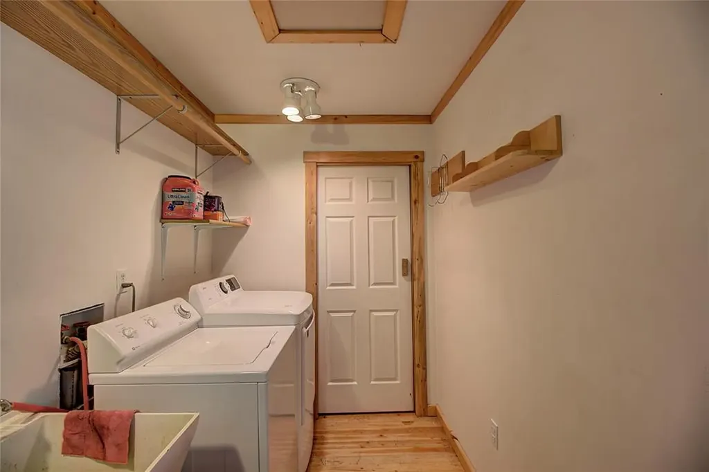 38850 C Street Ravalli MT 59863