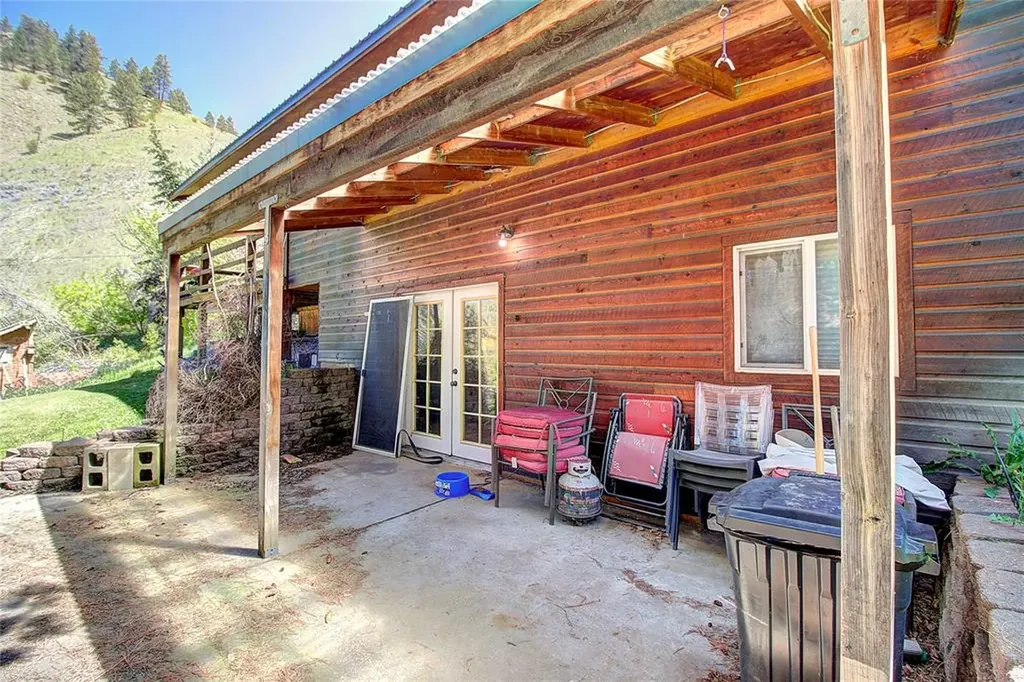 38850 C Street Ravalli MT 59863