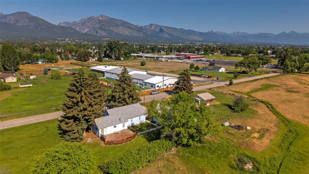 232 Kurtz Lane Hamilton MT 59840