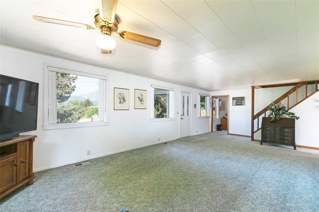 232 Kurtz Lane Hamilton MT 59840