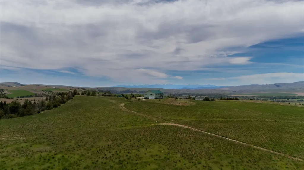 610 Wheat Field Road Three Forks MT 59752