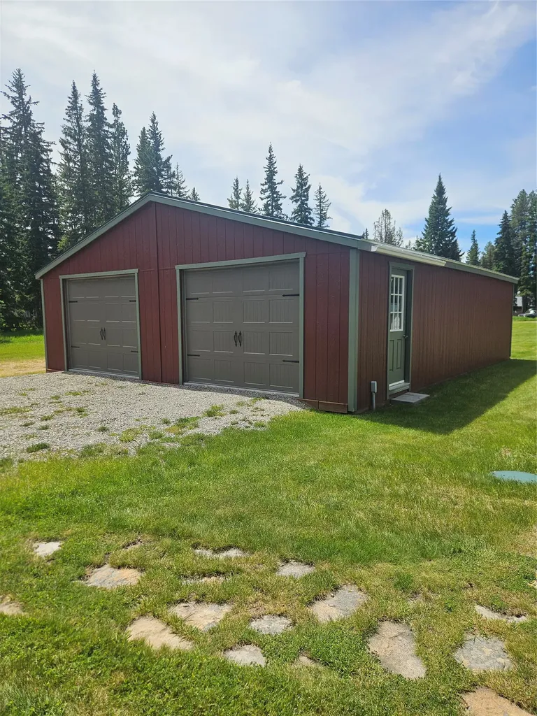 106 Sleepy Hollow Lane Lincoln MT 59639