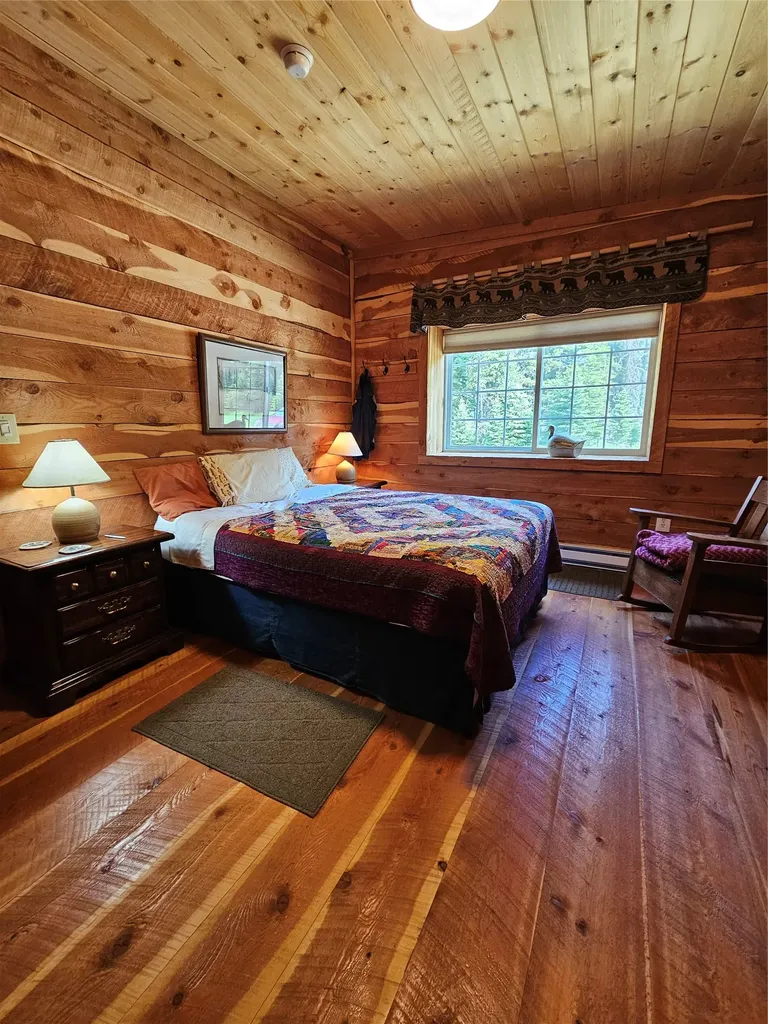 106 Sleepy Hollow Lane Lincoln MT 59639