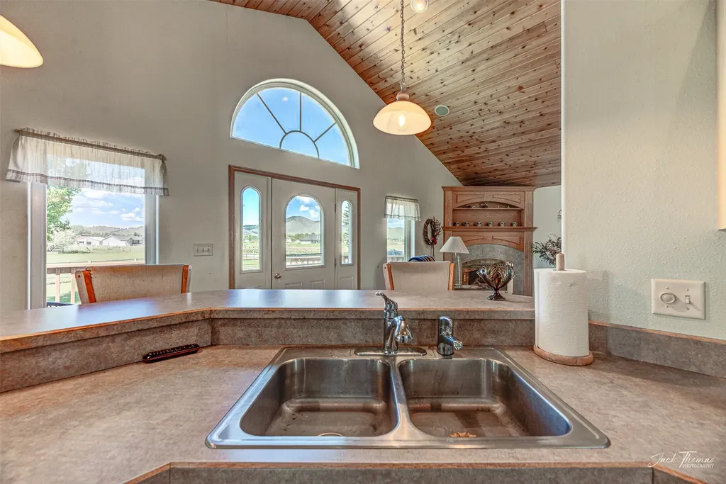 1450 Ray Road Helena MT 59602