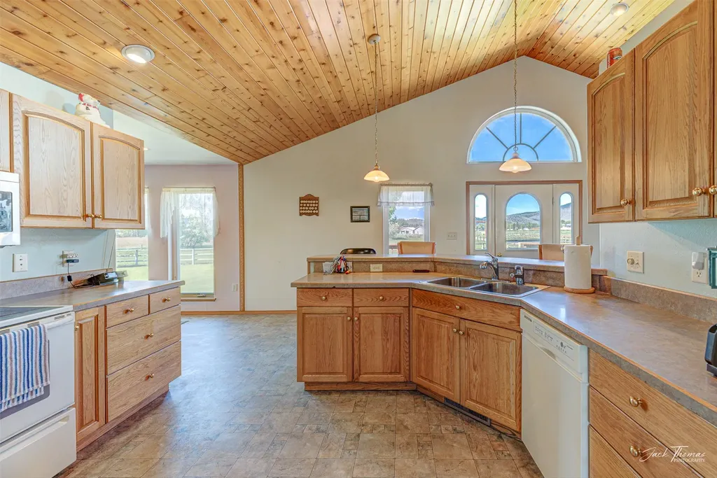 1450 Ray Road Helena MT 59602