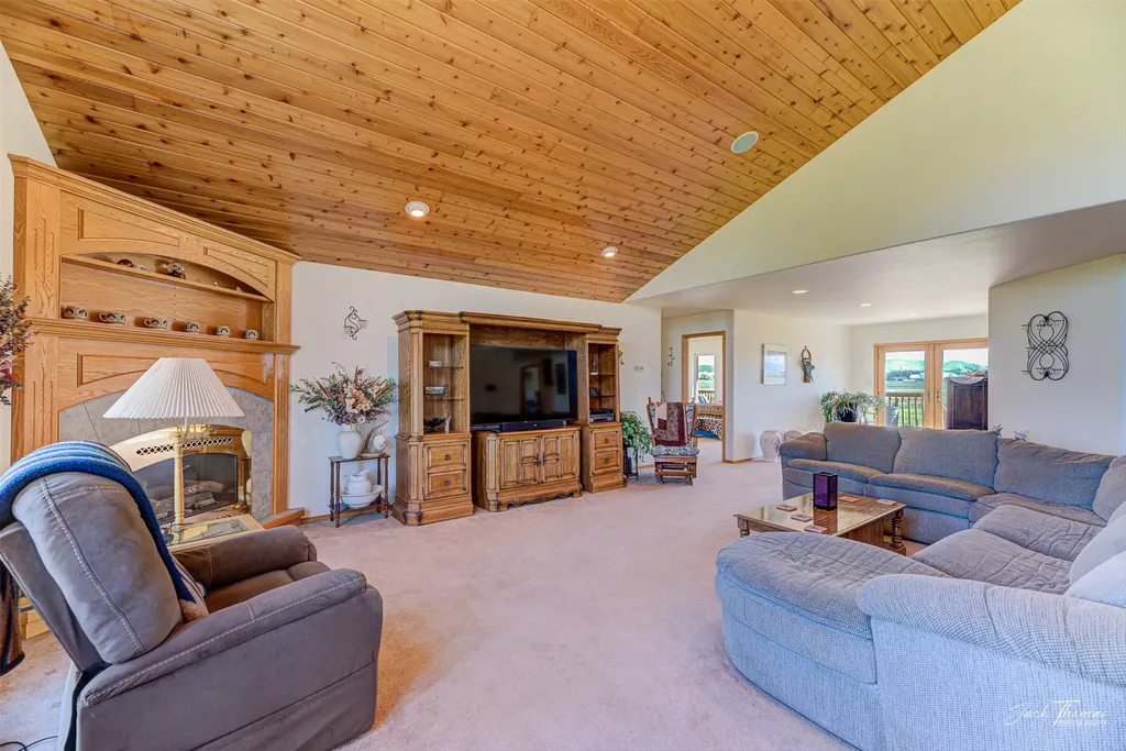 1450 Ray Road Helena MT 59602