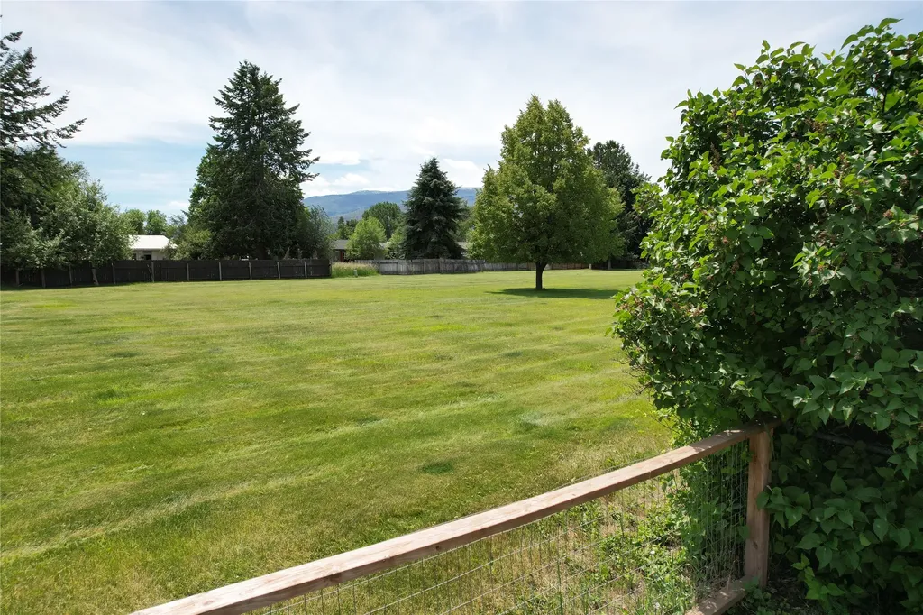 417 River Drive Lolo MT 59847