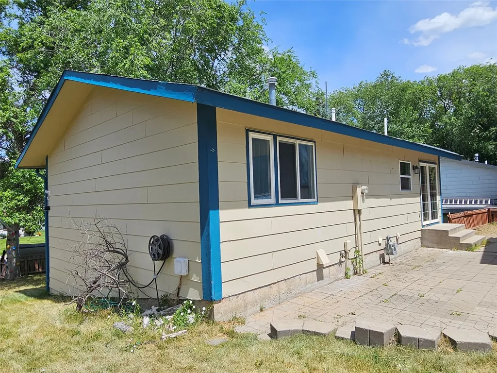 417 River Drive Lolo MT 59847