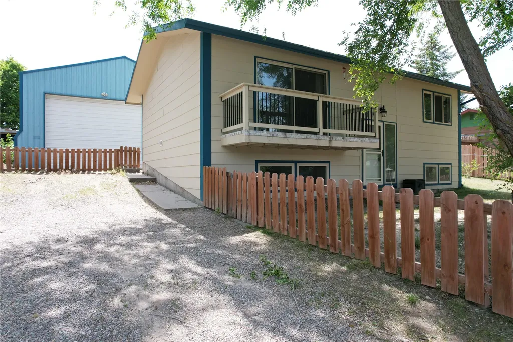 417 River Drive Lolo MT 59847