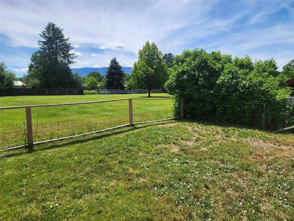 417 River Drive Lolo MT 59847