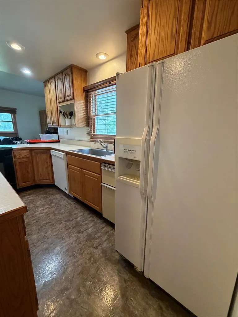 320 S Wisconsin Street Conrad MT 59425