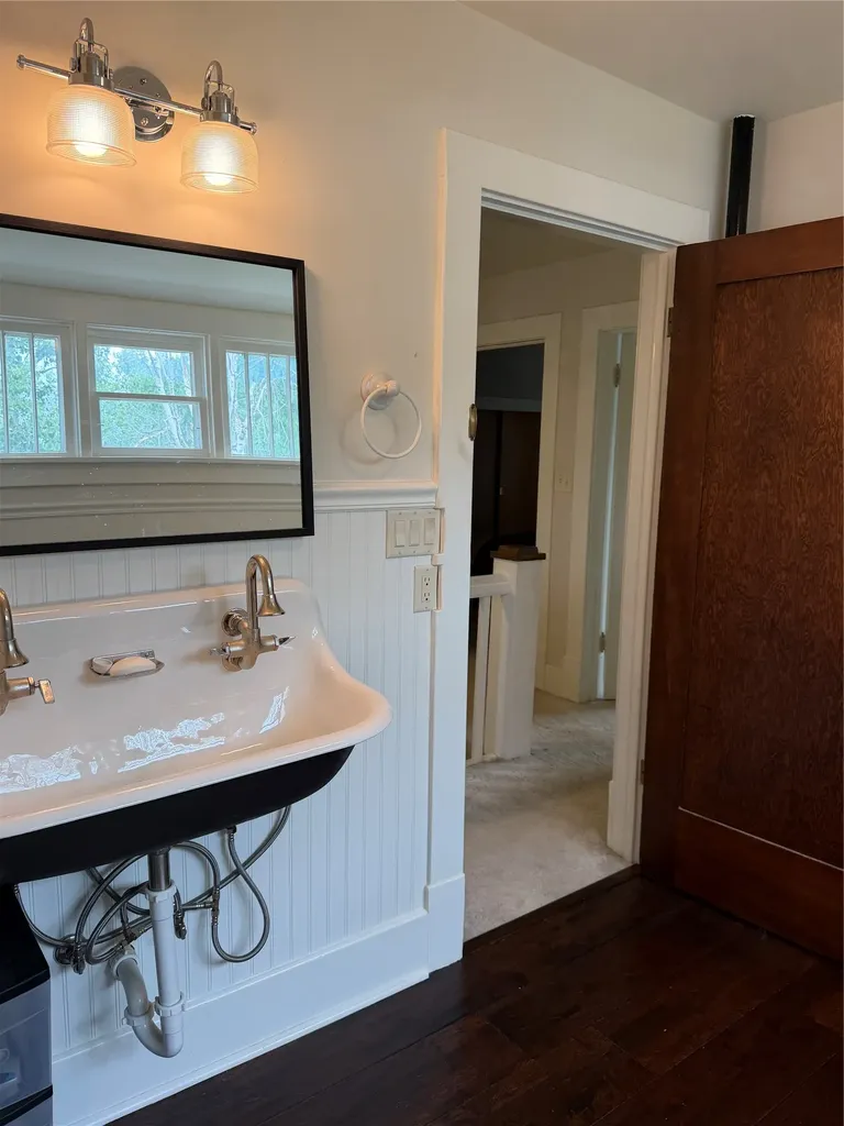 320 S Wisconsin Street Conrad MT 59425