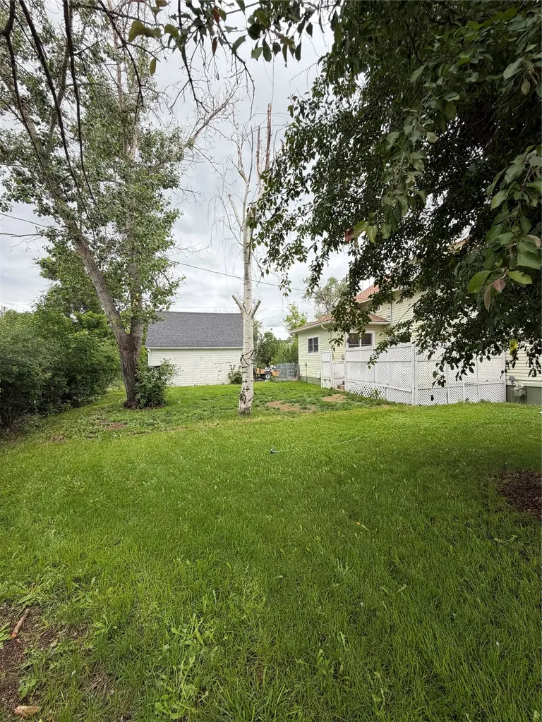 320 S Wisconsin Street Conrad MT 59425
