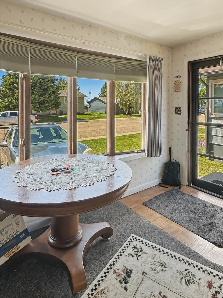 425 8th Avenue S Cut Bank MT 59427