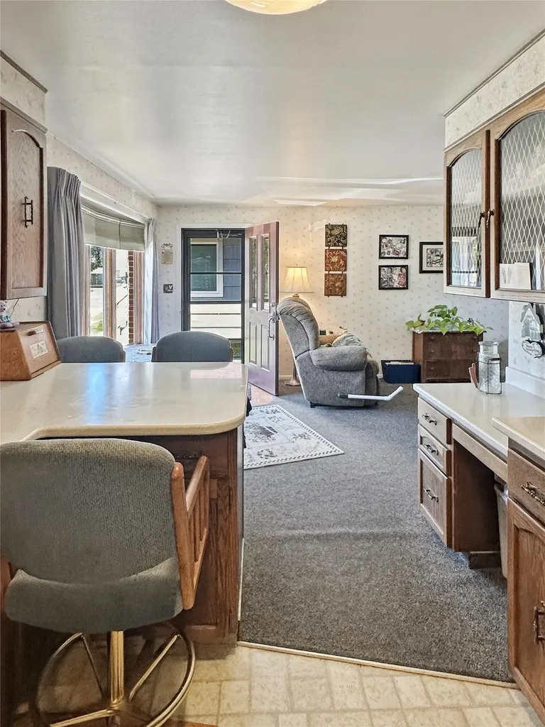 425 8th Avenue S Cut Bank MT 59427