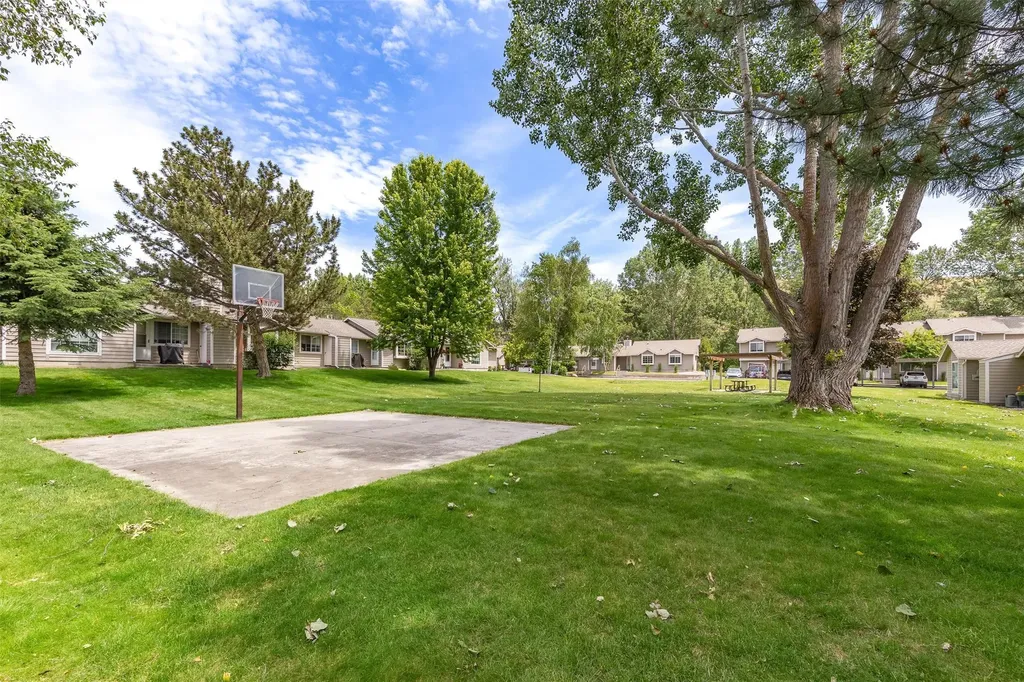 2803 Rockridge Court Missoula MT 59808