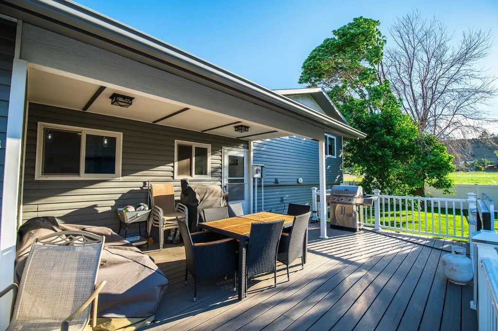 601 W Park Avenue Bridger MT 59014