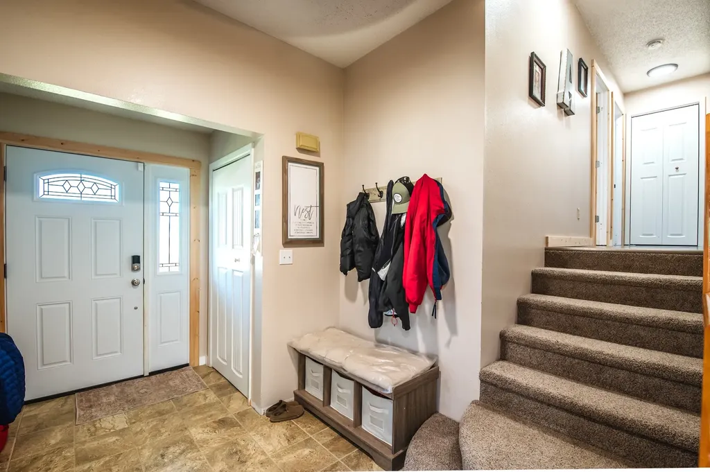 601 W Park Avenue Bridger MT 59014