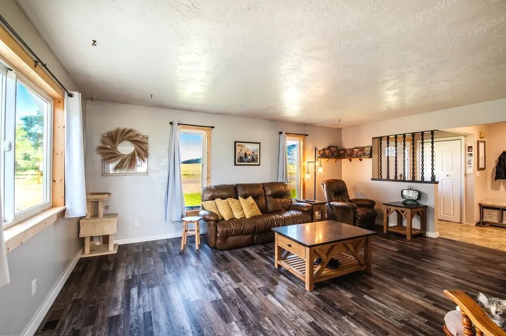 601 W Park Avenue Bridger MT 59014
