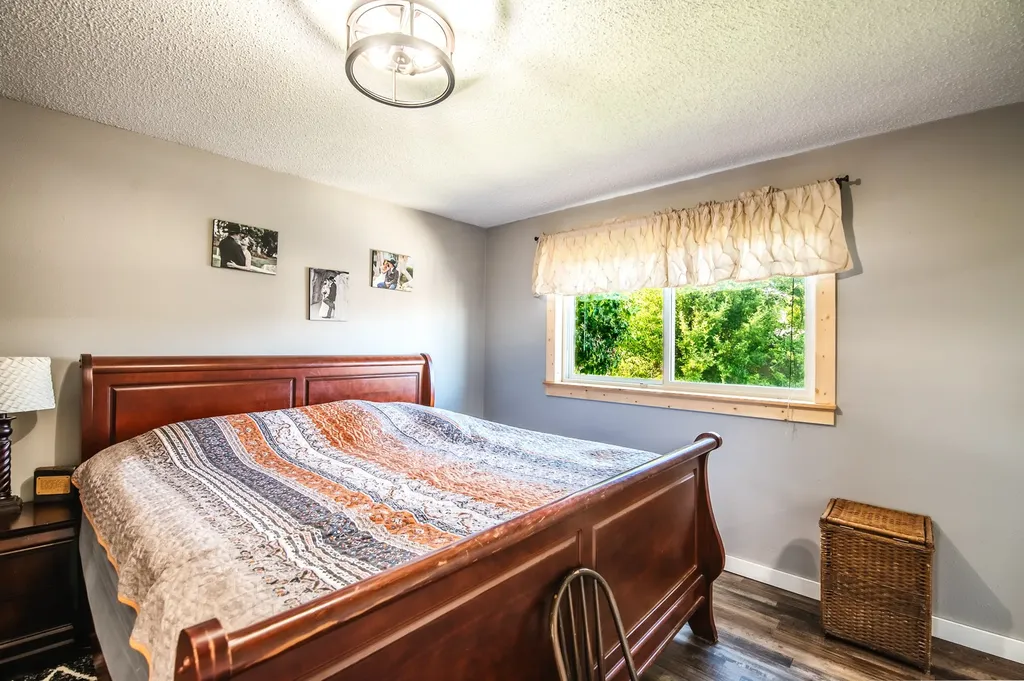 601 W Park Avenue Bridger MT 59014