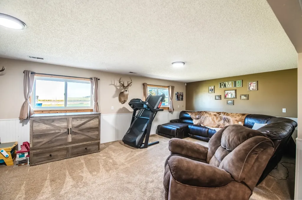 601 W Park Avenue Bridger MT 59014