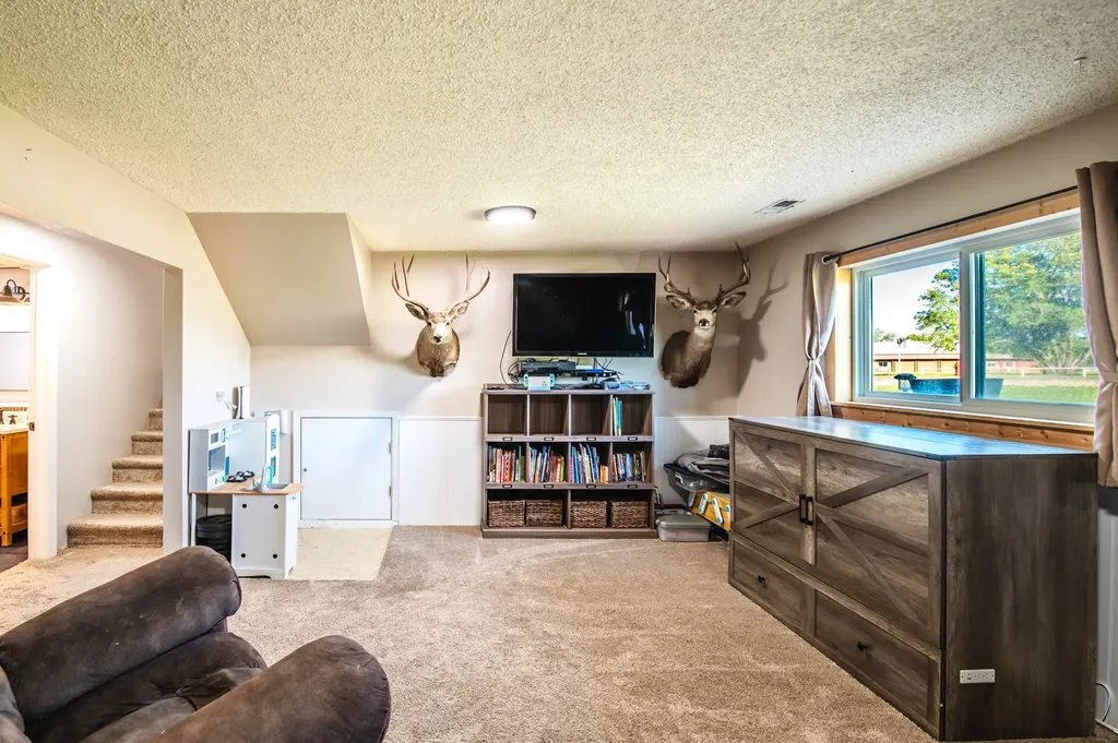 601 W Park Avenue Bridger MT 59014