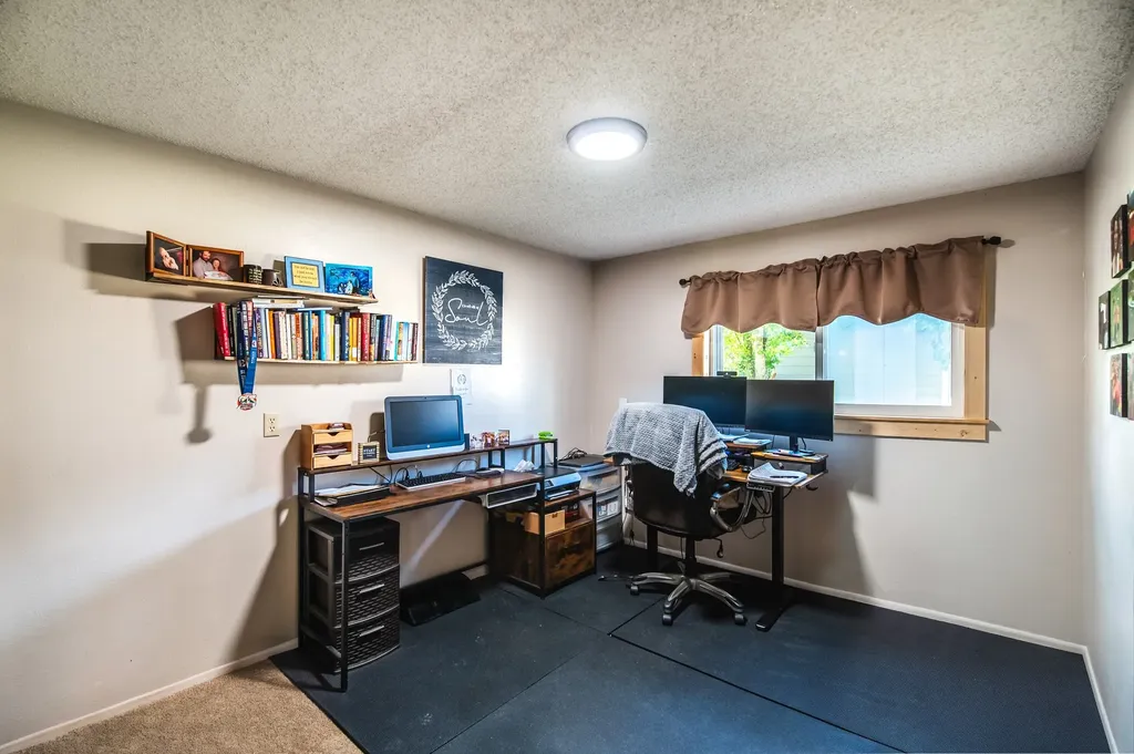 601 W Park Avenue Bridger MT 59014