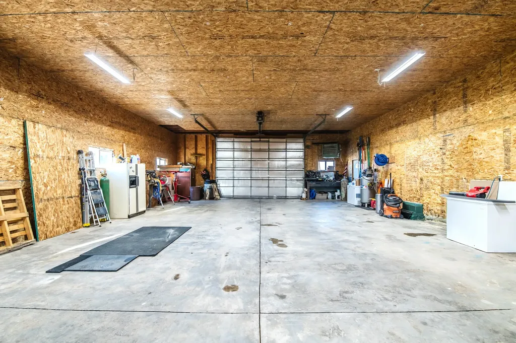 601 W Park Avenue Bridger MT 59014
