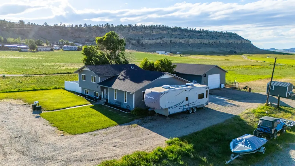 601 W Park Avenue Bridger MT 59014