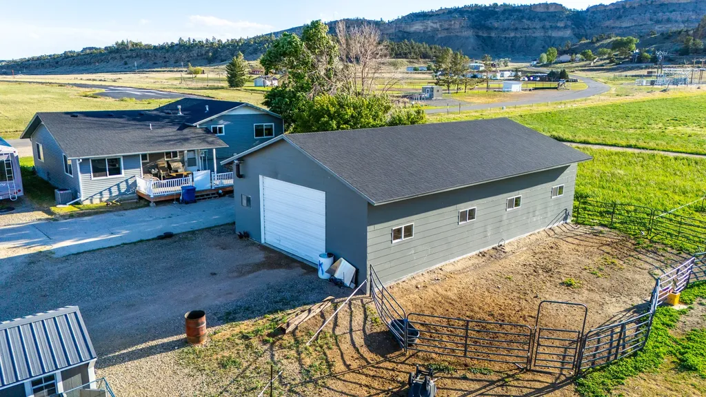 601 W Park Avenue Bridger MT 59014