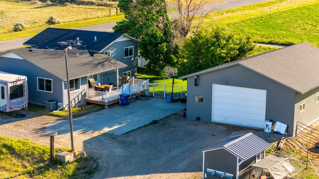 601 W Park Avenue Bridger MT 59014
