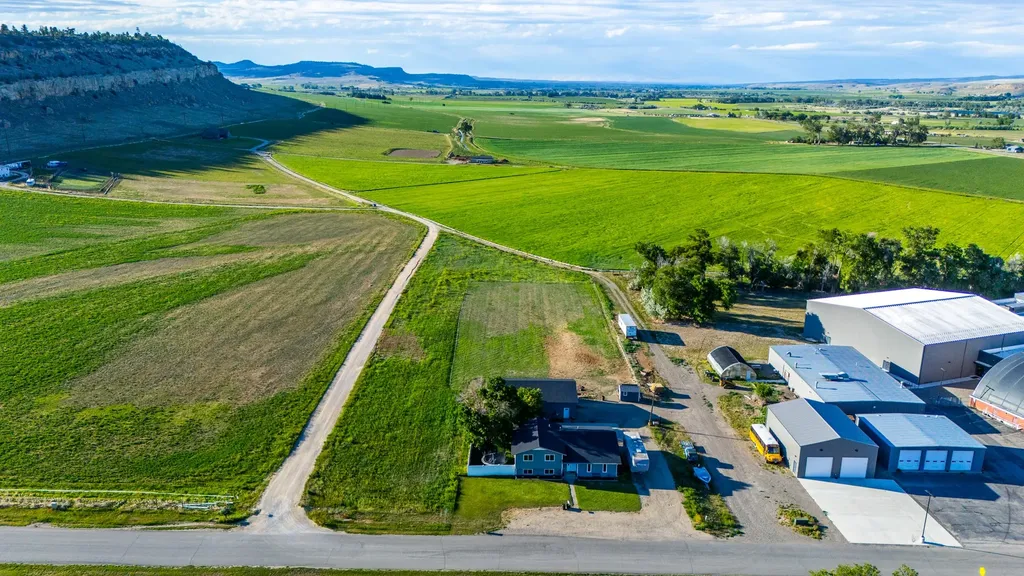601 W Park Avenue Bridger MT 59014
