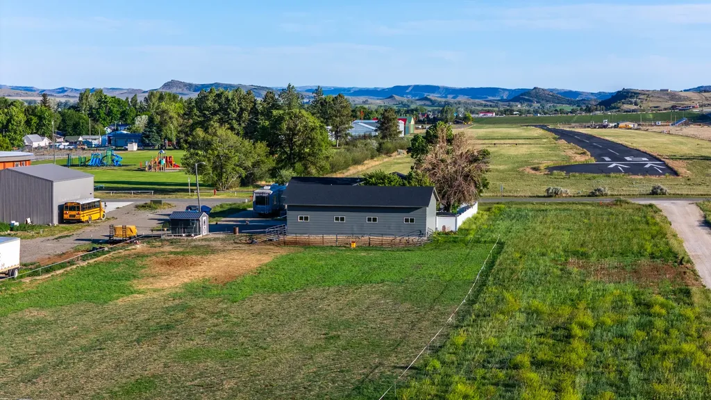 601 W Park Avenue Bridger MT 59014